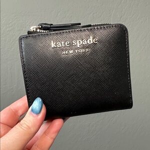 NWT - Kate Spade Cameron Boxed Small L-Zip Bifold Wallet